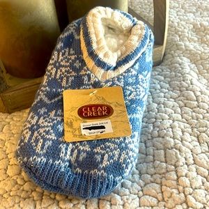 Clear Creek slip on Slipper Sox with faux fur inside-NWT- Size Small